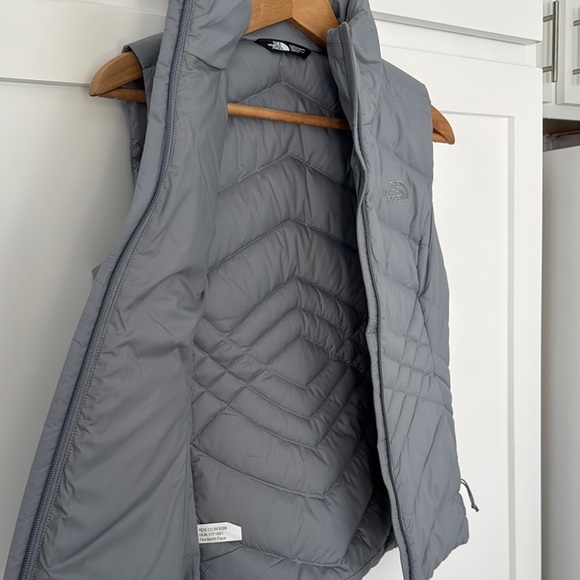 The North Face Aconcagua 550 Down Puffer Vest Women XS Nylon Winter Comfort - Picture 9 of 14